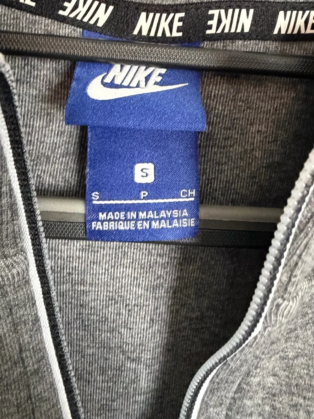 Nike women’s  Dark Gray Full-Zip Track Jacket with White Logo